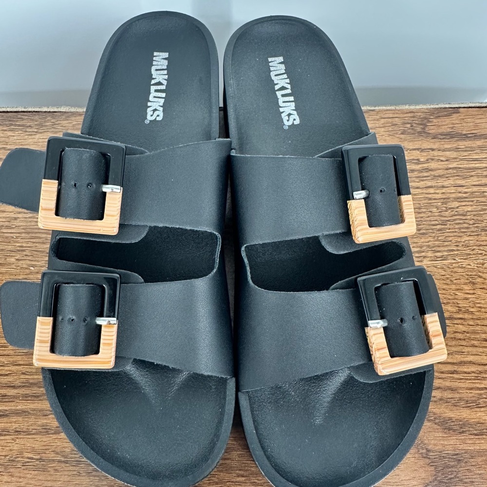 Muk Luks Womens Black Double Strap Slide Sandals‎ Wood Look Buckle Size 8 NWOT
